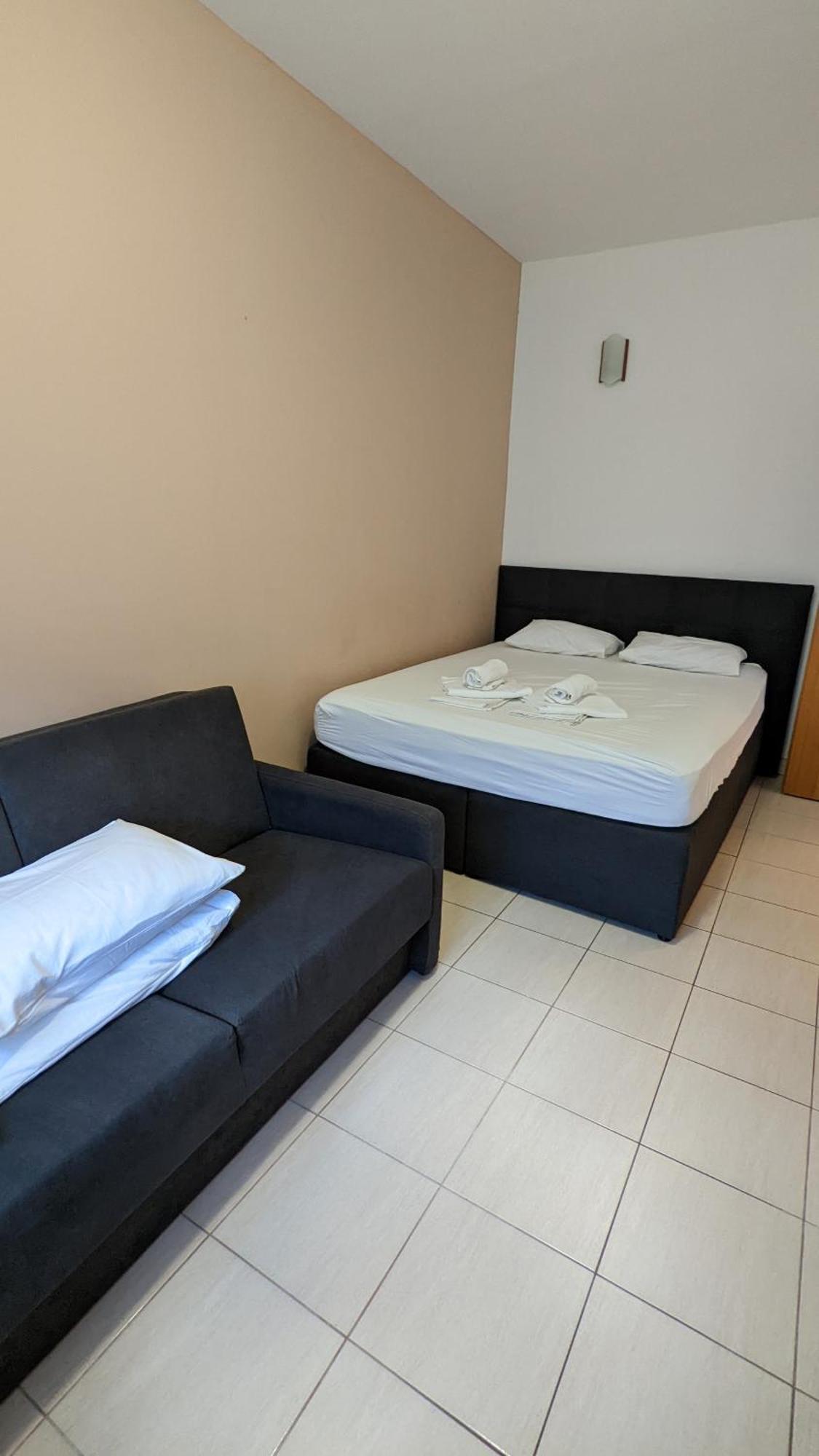 Apartments Vesna Gradac  Cameră foto